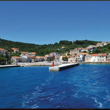 Komoseva Mali Iž