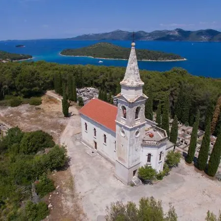 Komoseva Mali Iz