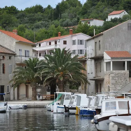 Komoseva Apartment *