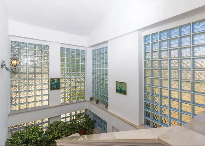 Komoseva Apartament *